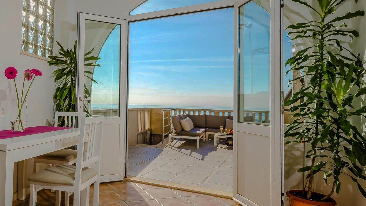 Million Dollar Terrace *